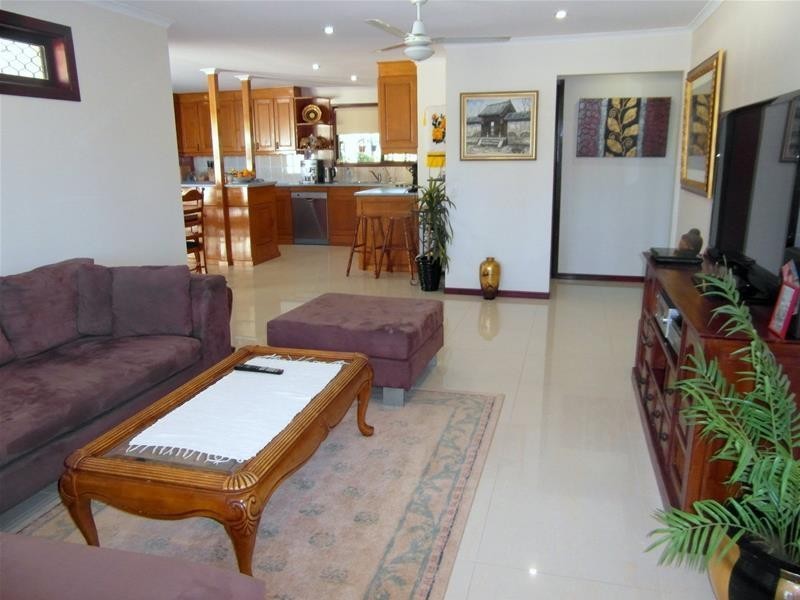 1 Pilgrim Place, Southport QLD 4215