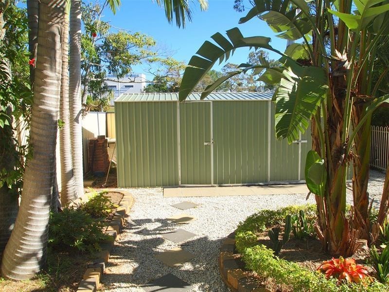1 Pilgrim Place, Southport QLD 4215