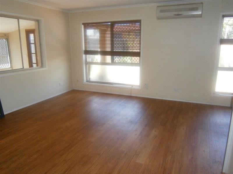 15 Yoorana Place (Florida Gardens), Broadbeach Waters QLD 4218