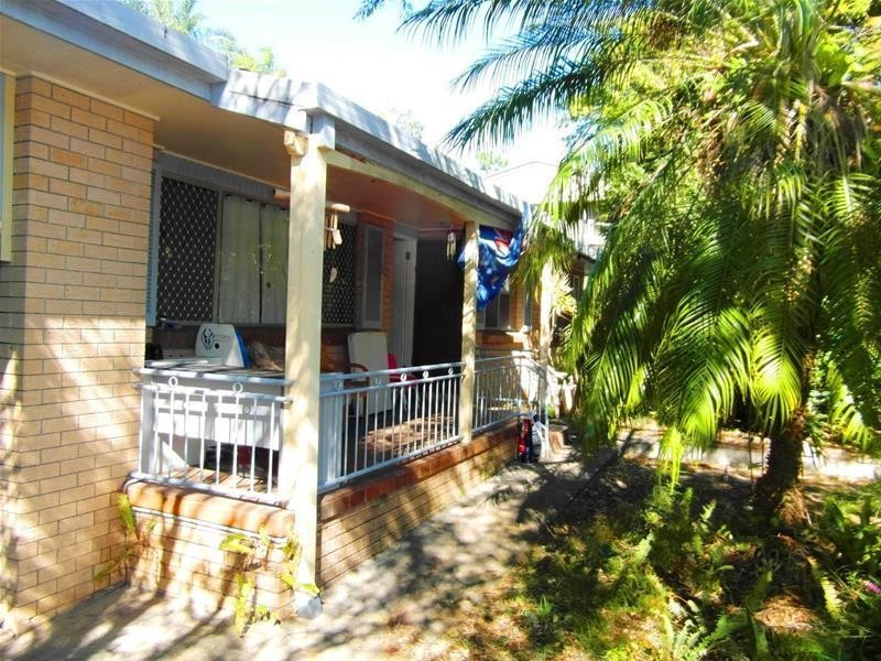 21 Kumbari Avenue, Southport QLD 4215