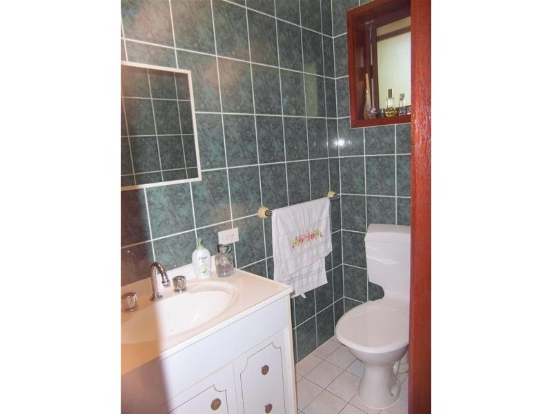 1 Pilgrim Place, Southport QLD 4215