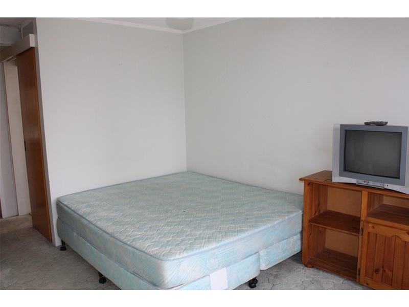 3 Old Burleigh Road, Surfers Paradise QLD 4217