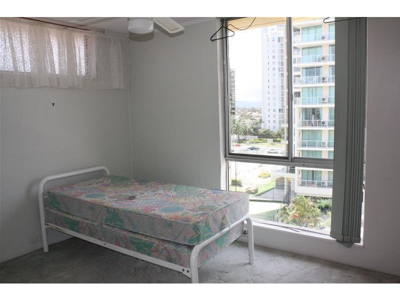 3 Old Burleigh Road, Surfers Paradise QLD 4217