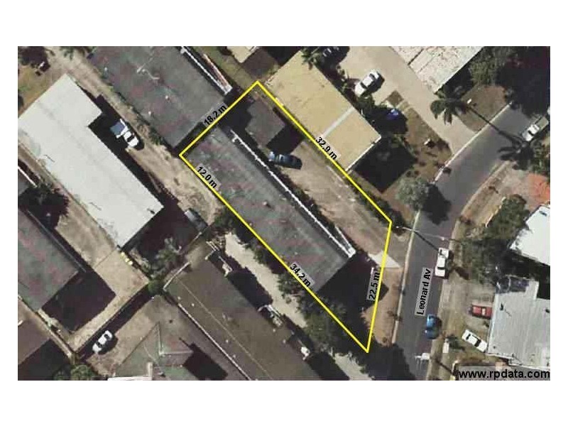 14 Leonard Avenue, Surfers Paradise QLD 4217