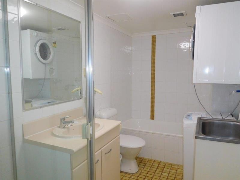 3007/18 Hanlan Street, Surfers Paradise QLD 4217