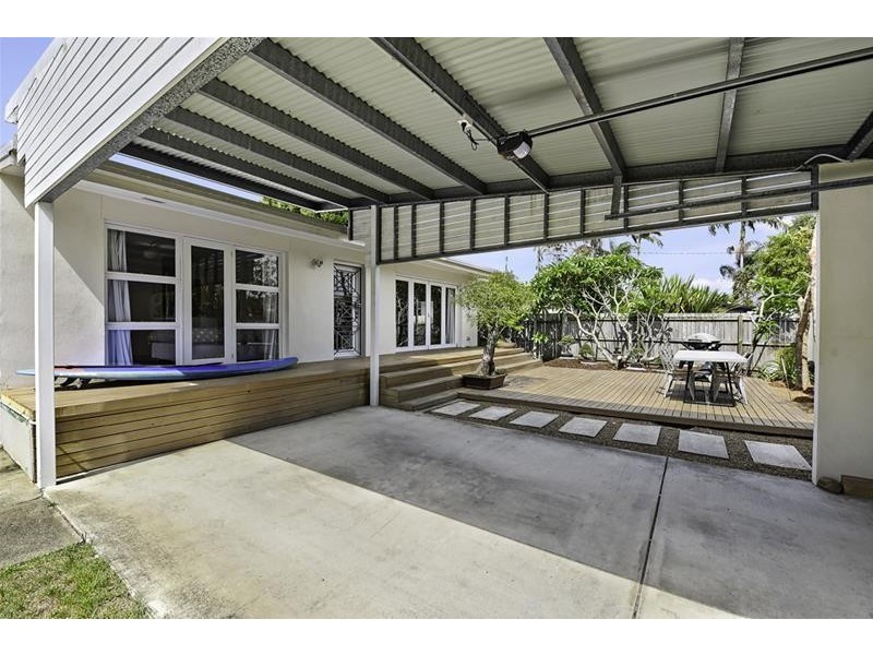 18 York Street, Southport QLD 4215