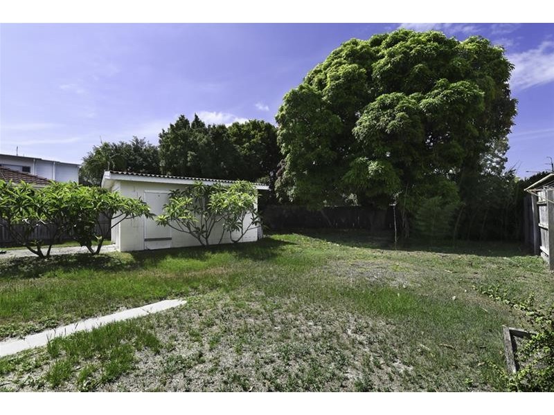 18 York Street, Southport QLD 4215