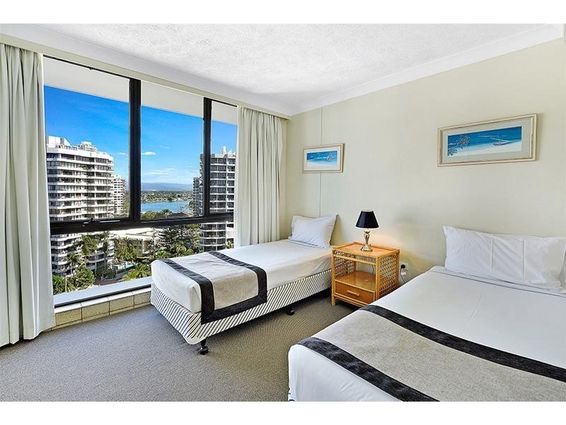 51/4 Thornton Street, Surfers Paradise QLD 4217