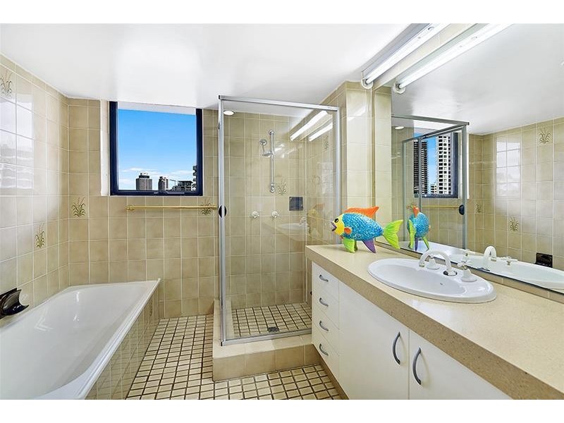 51/4 Thornton Street, Surfers Paradise QLD 4217