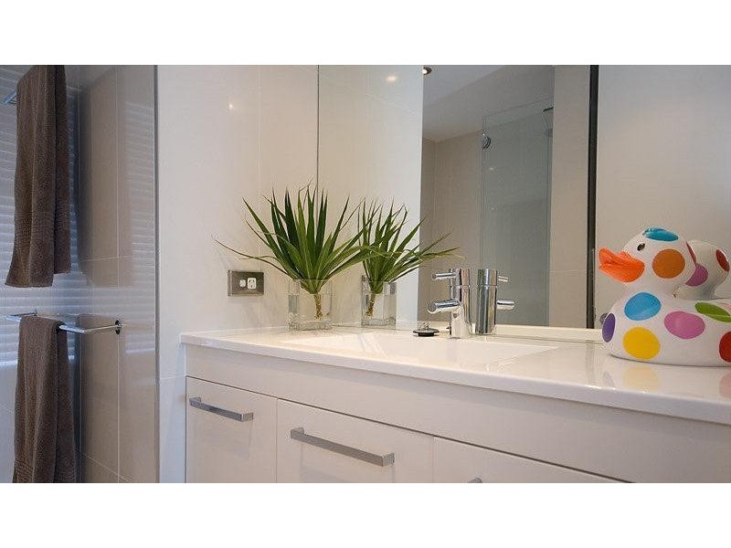 11/1 The Esplanade, Surfers Paradise QLD 4217