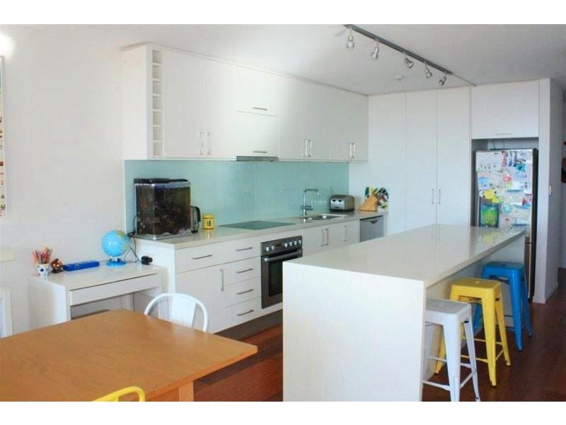 11/1 The Esplanade, Surfers Paradise QLD 4217