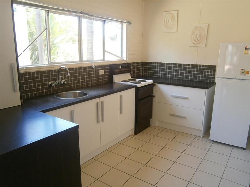 4/107 Stanhill Drive, Chevron Island QLD 4217