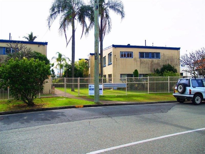 4/107 Stanhill Drive, Chevron Island QLD 4217