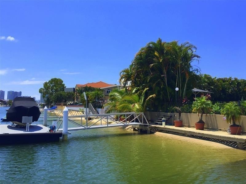 20 Seafarer Court, Paradise Waters QLD 4217
