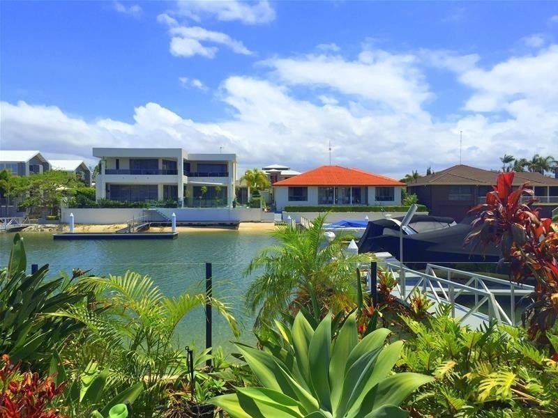 20 Seafarer Court, Paradise Waters QLD 4217
