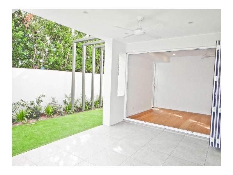 1/28 Blondell Avenue, Surfers Paradise QLD 4217
