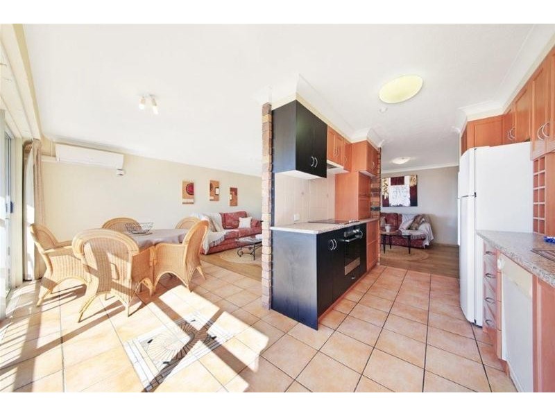 20/6 Aubrey Street, Surfers Paradise QLD 4217