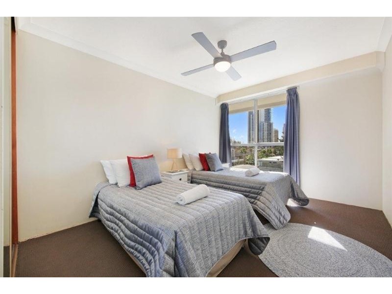 20/6 Aubrey Street, Surfers Paradise QLD 4217