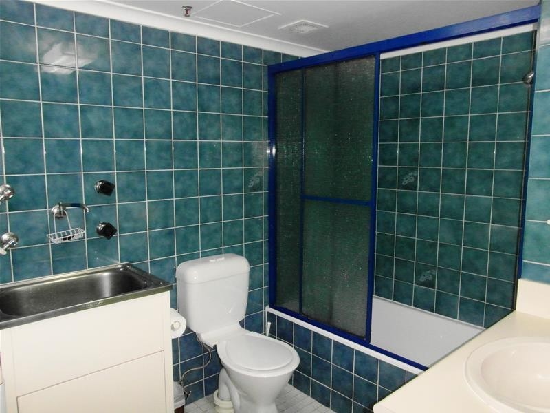 18 Hanlan Street ‘Beachcomber’, Surfers Paradise QLD 4217