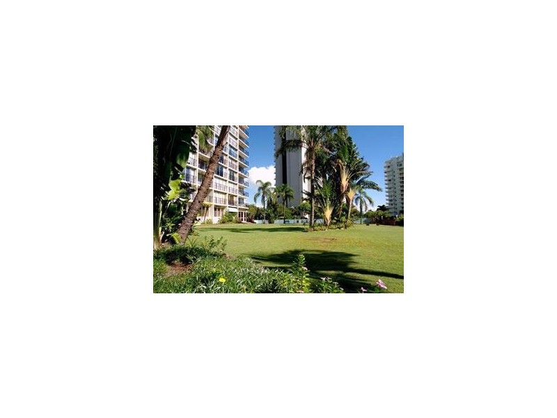 2 Riverview Parade (Condor), Surfers Paradise QLD 4217