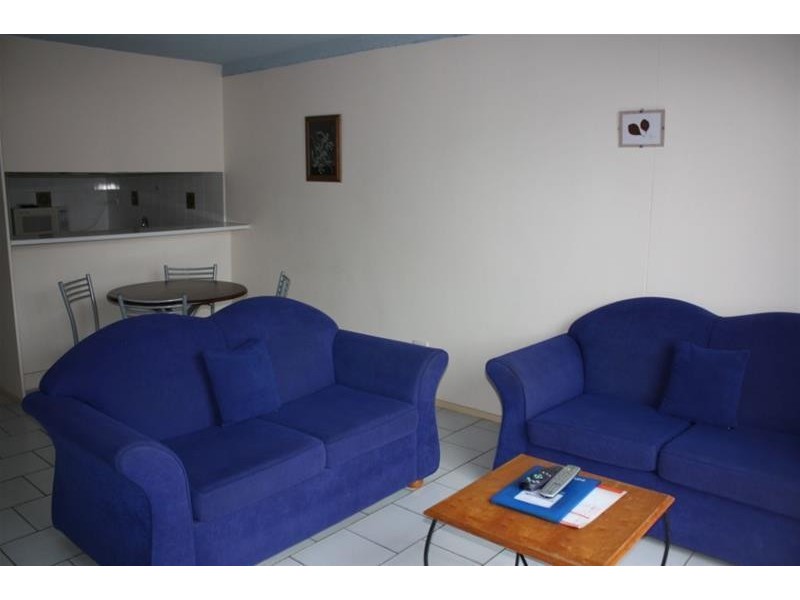 2 Riverview Parade (Condor), Surfers Paradise QLD 4217