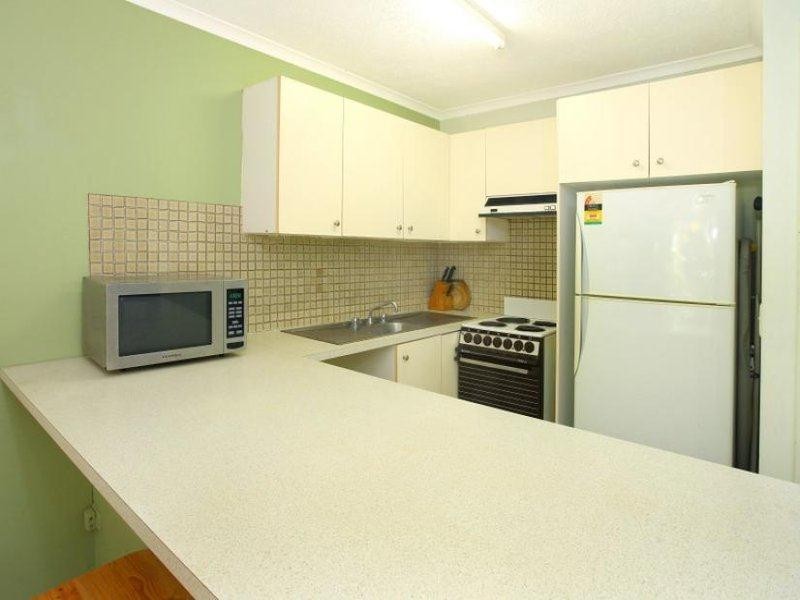 43 ‘Enderley Gardens’ 38 Enderley Avenue, Surfers Paradise QLD 4217
