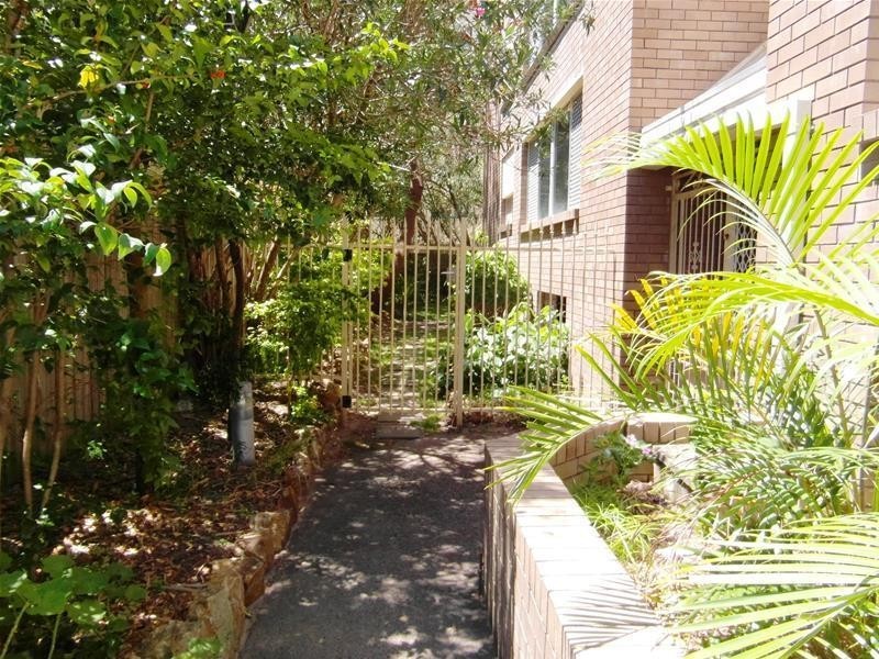 17 Laycock Street ‘Cupania’, Surfers Paradise QLD 4217