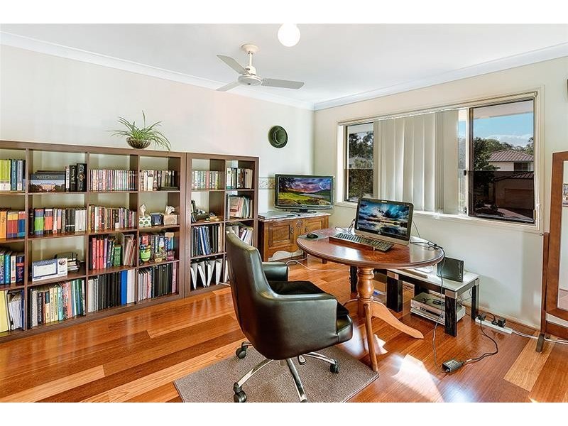 31 Clear River Boulevard, Ashmore QLD 4214