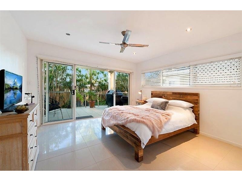 1/57 Palm Avenue, Surfers Paradise QLD 4217