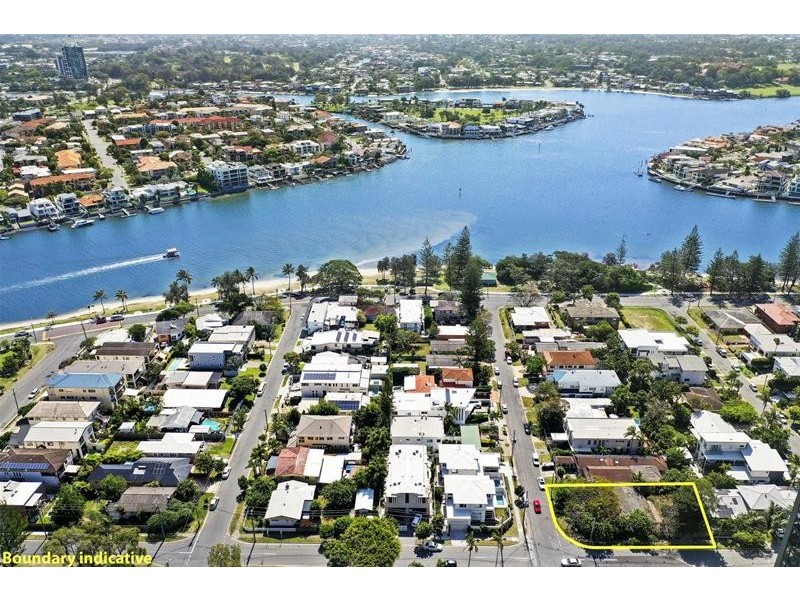 19 Norfolk Avenue, Surfers Paradise QLD 4217