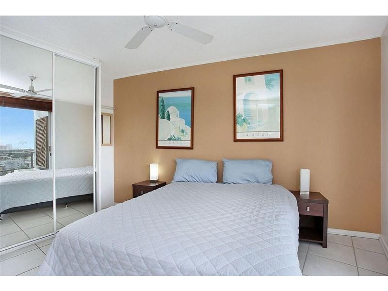 40 Watson Esplanade, Surfers Paradise QLD 4217