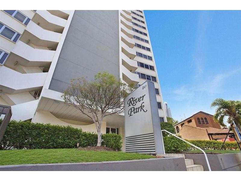 40 Watson Esplanade, Surfers Paradise QLD 4217