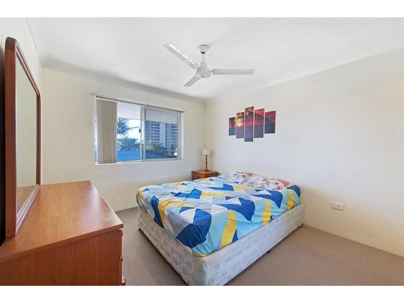 38/27 Wharf Road, Surfers Paradise QLD 4217