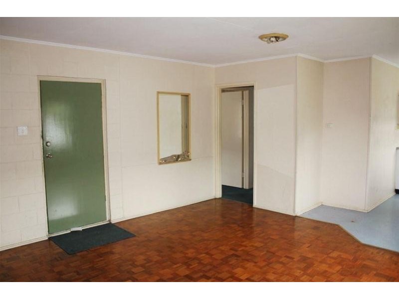 1/25 Leonard Avenue, Surfers Paradise QLD 4217