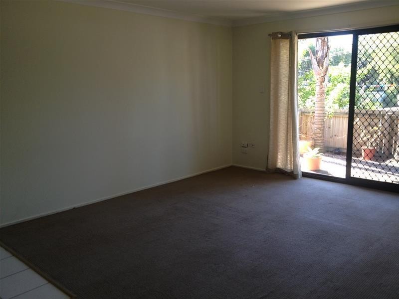 2 Brolga Avenue, Southport QLD 4215