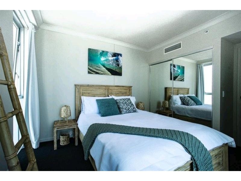 3235 ‘Chevron Renais Ferny Avenue, Surfers Paradise QLD 4217