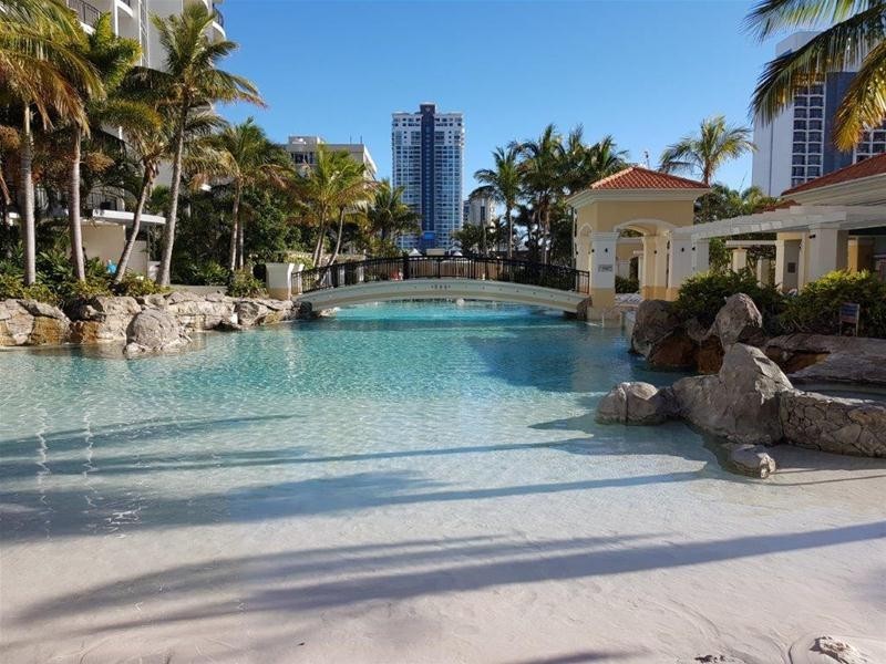 3235 ‘Chevron Renais Ferny Avenue, Surfers Paradise QLD 4217