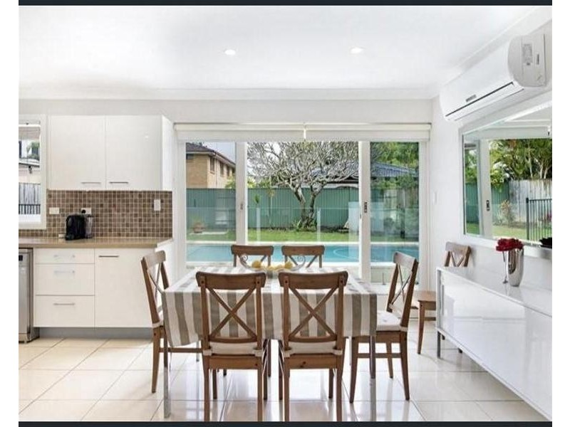 25 Brindisi Avenue, Isle Of Capri QLD 4217