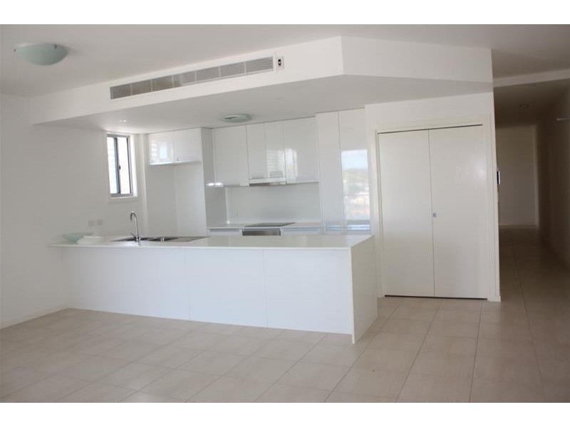 31 Loder Street, Biggera Waters QLD 4216