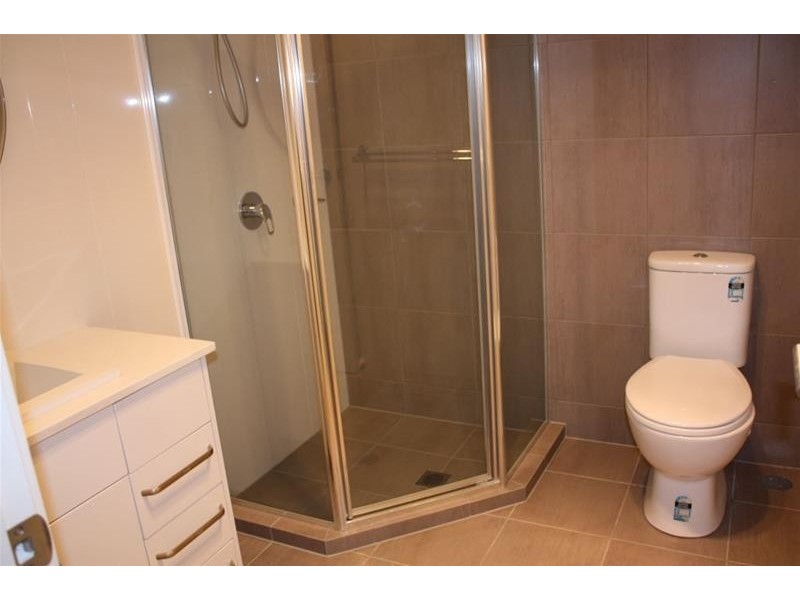 31 Loder Street, Biggera Waters QLD 4216