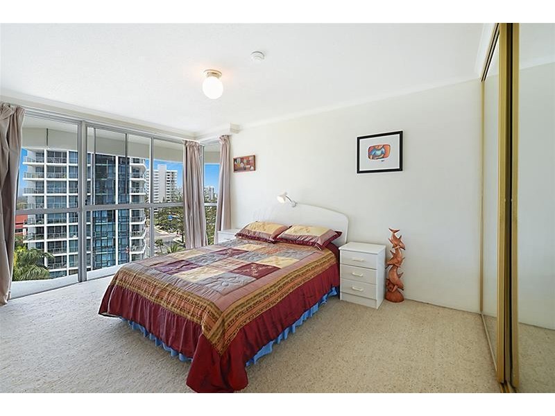 12 Enderley Avenue “Baronnet”, Surfers Paradise QLD 4217