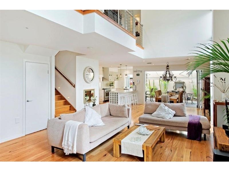 2/17 Sunset Boulevard, Surfers Paradise QLD 4217