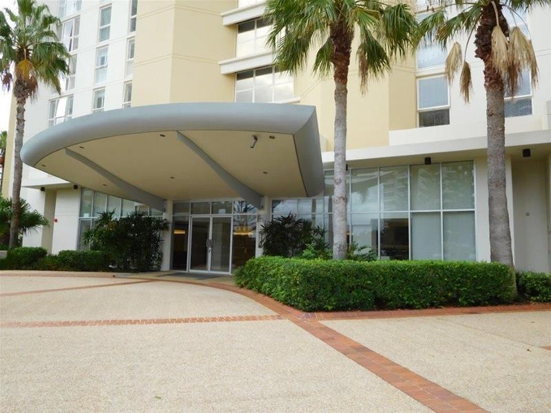 1 Lennie Avenue, Main Beach QLD 4217