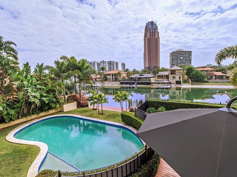 13 Seafarer Court, Paradise Waters QLD 4217