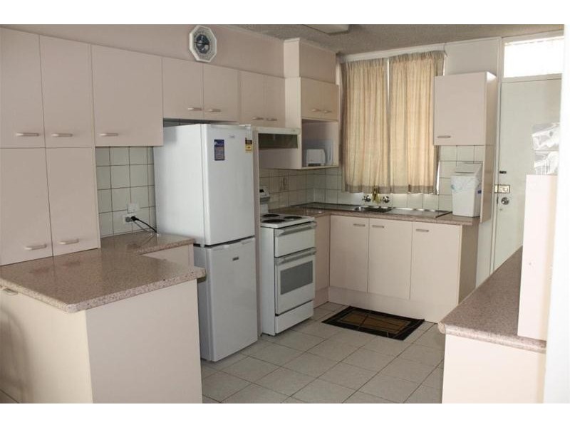 16/120 The Esplanade, Surfers Paradise QLD 4217