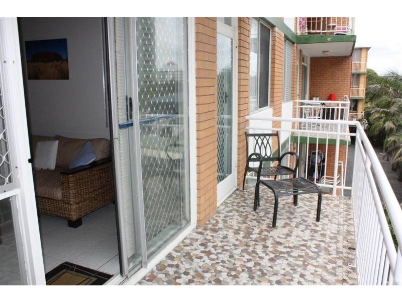 16/120 The Esplanade, Surfers Paradise QLD 4217