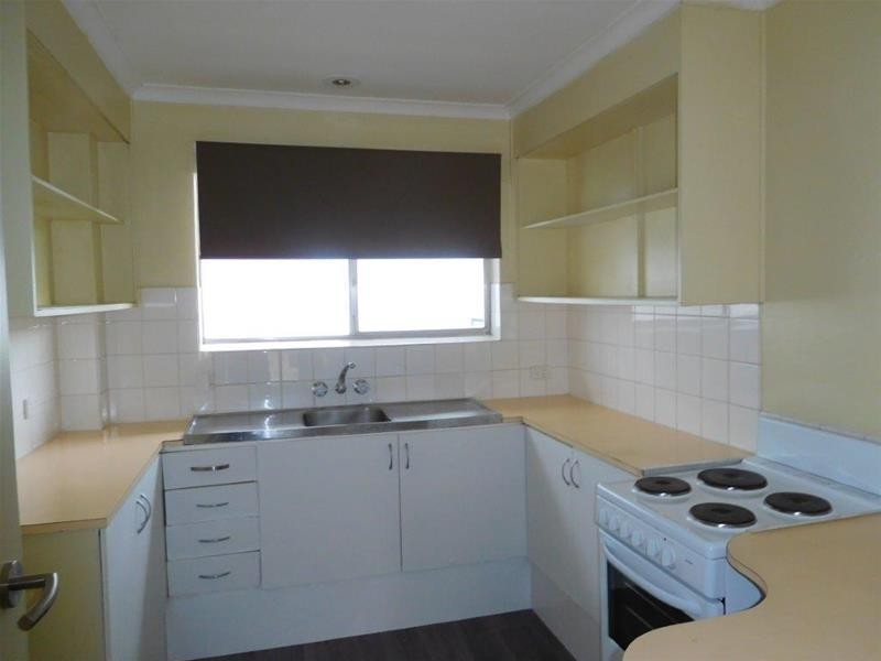 6/9 Monaco Street, Broadbeach QLD 4218