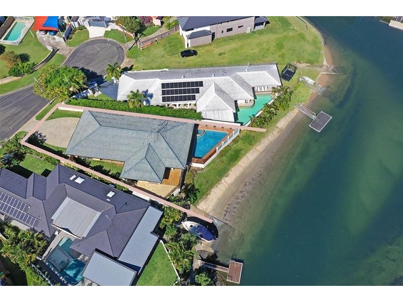 68 Rapallo Avenue, Isle Of Capri QLD 4217
