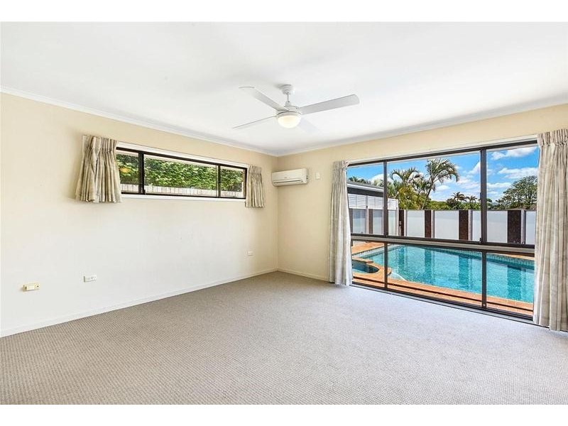 68 Rapallo Avenue, Isle Of Capri QLD 4217