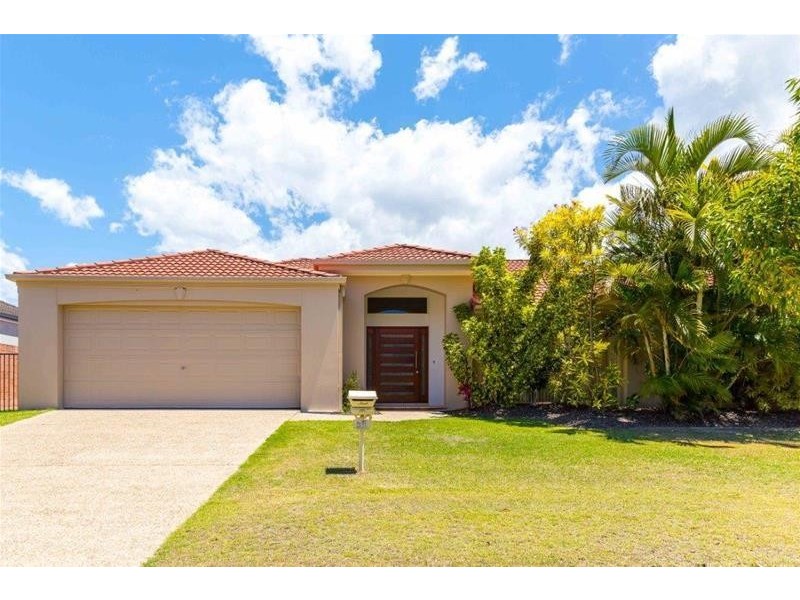 55 Edinburgh Road, Benowa Waters QLD 4217